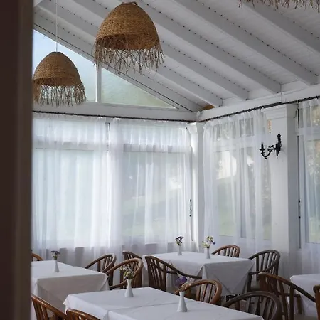 Rebecca's Village Corfu Hotell