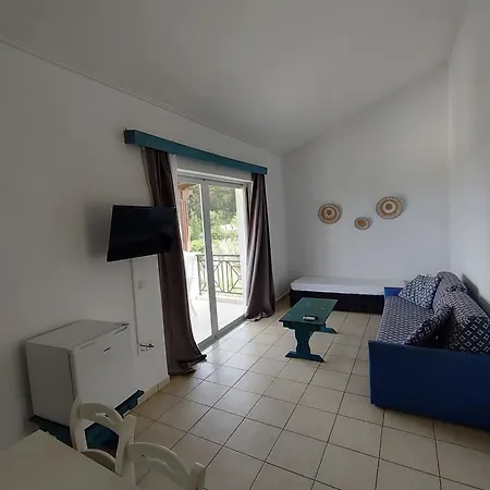 Rebecca's Village Corfu ホテル コルフ島